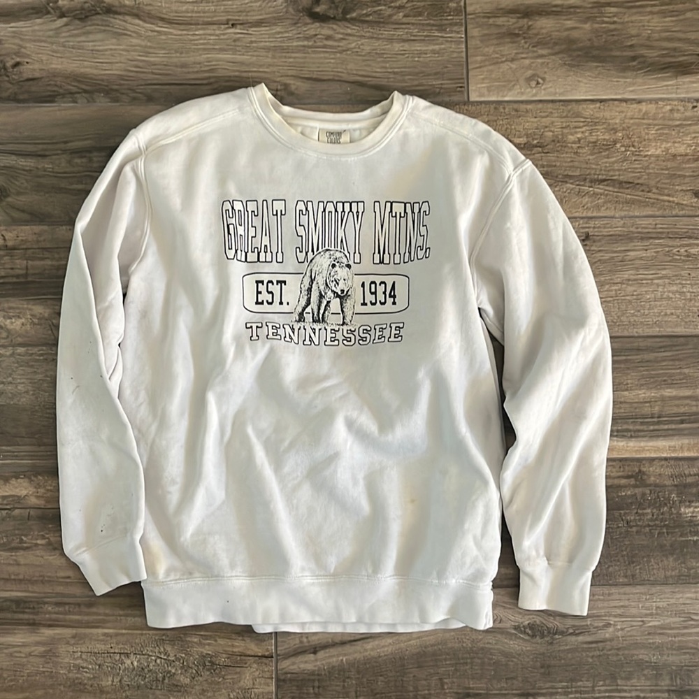 Comfort colors crewneck